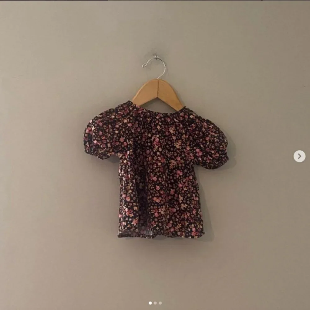 ADD ON FOR $12 Old Navy Floral Blouse 12-18M‎ H&M Jamie Kay